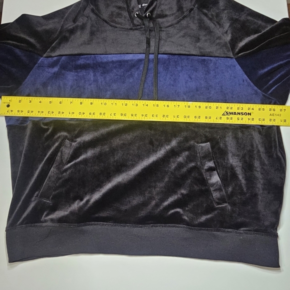 Nwt Champions Blue And Black Colorblock Velvet XXL Hoodie B9 - Picture 6 of 6